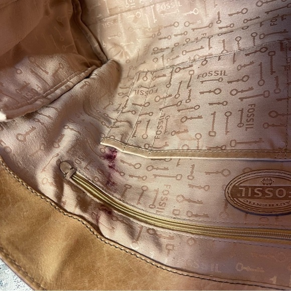 Fossil Reissue Bag Vintage Leather Weekender Satchel Key Charm - Picture 15 of 15